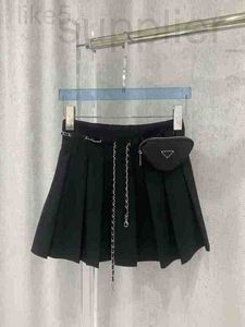 Skirts Designer Designer Brand 2023 Été Nouveau triangle étiquette courte jupe à la taille haute de la taille plissée pour la taille haute décoration Malf détachable Sac H31S X4YH