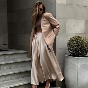 Rokken Elegante Satijnen Losse Damesrok 2024 Hoge Taille Maxi Streetwear Klassieke Lange Mode Vrouwelijke Zwart