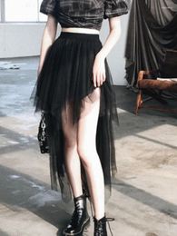 Jupes Fashion Summer Gothic Black Tulle Jupe Y2K Femmes High Waist A-Line Irréguleux Low Sexy Punk Style Mini Streetwear