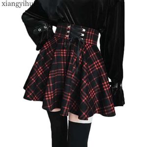 Rokken Gothic Lolita Dames Winter Zwart Rood Plaid Geplooide Baljurk Nieuwkomers Hoge Taille Lace Up Wollen Rok Onderkant Q190517