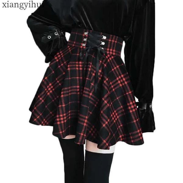 Jupes Gothique Lolita Femmes Dames Hiver Noir Rouge Plaid Plissé Robe De Bal Nouveautés Taille Haute À Lacets Laine Jupe Bas Q190517