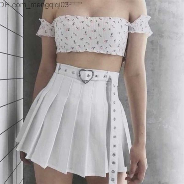 Faldas Harajuku HeartBuckle Belt Falda plisada Mujeres School eGirl Cheerleading Belted Mini falda con pantalones cortos seguros Z230704