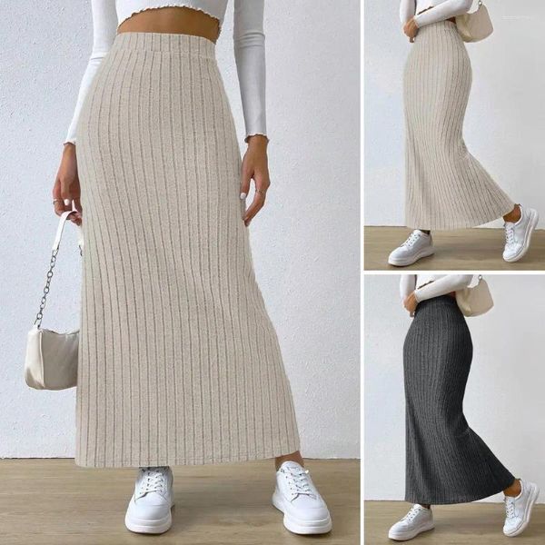 Jupes Jupe à taille haute fente Slit long rayé à rayures hautes tricotées maxi pour femmes épaisses à la cheville chaude