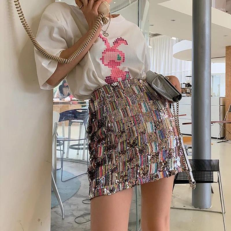 Kjolar houzhou mini paljett kjol kvinnor 2024 mode koreanska y2k lapptäcke hög midja sexig smal blyerts party klubb streetwear