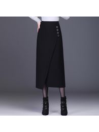 Jupes Jupe noire irrégulière pour femmes en automne et en hiver, taille haute avec fesses, style mi-long, tempérament s 230322