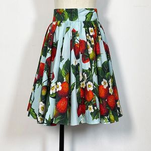 Jupes Janeyiren mode défilé automne/hiver court femmes taille haute fraise fleur imprimer vacances fête Mini robe