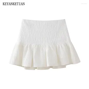 Skirts keyanketian 2024 lancering dames textureerde stofeffect mini rok gelaagde ruches zoete rits met hoge taille a-line y2k