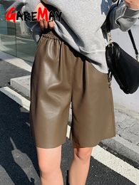 Saias coreano preto couro joelho comprimento shorts para mulheres com bolsos cintura alta solta perna larga longa mulheres faux pu 231031