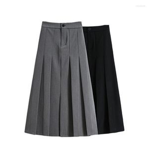 Faldas plisadas de estilo coreano para mujer Y2k, ropa femenina de otoño e invierno, falda larga por debajo de la rodilla Vintage de cintura alta, Maxi negro 2023