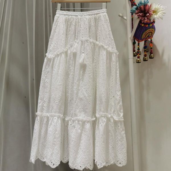 Jupes tempérament coréen blanc coton lourd brodé jupe taille haute français élégant grande balançoire femmes