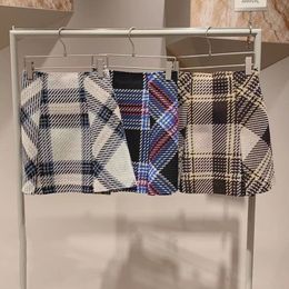 Jupes Kuzuwata Taille Haute Mince Contraste Couleur Plaid Mini Jupe Kawaii Automne Hiver Japonais Jupe Harajuku Faldas Mujer Moda 221121