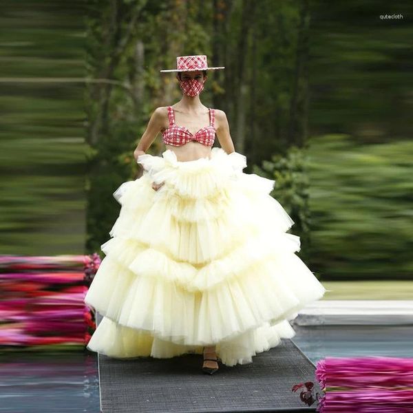 Jupes jaune clair gonflé tulle Saias femmes à plusieurs niveaux longues pour dame vêtements de cérémonie invité de mariage fête de bal