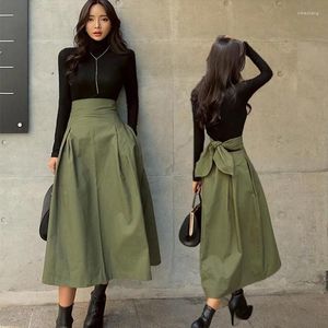Jupes militaires vert femmes 2024 été mode solide jupe élégante longue automne sauvage taille haute arc mince