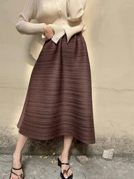 Jupes miyake plissé horizontal simple élégant jupe lâche femme 2023 fashion coréene haute taille plus taille