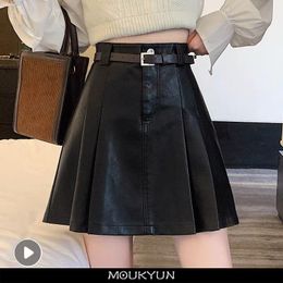 Jupes Moukyun abricot pud plied femmes hiver solide chic cuir en cuir avec ceinture coréenne mode femelle mini 230316