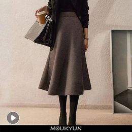 Jupes MOUKYUN Vintage Plaid laine femmes hiver taille haute chaud ALine jupe plissée mode bureau élégant Midi Faldas 231204
