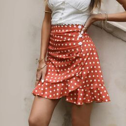 Faldas de múltiples múltiples estampados cortos mini mujeres de verano ruffle button de cintura alta falda damas cremallería delgada