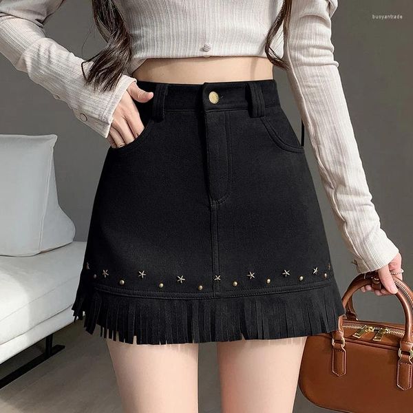 Jupes Qoerlin Suede mini taille haute taille A-line frange mince pagoule perle basse jupe féminine 2024 Zipper flye poche