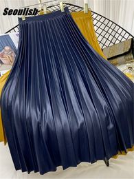 Jupes Seoulish femmes automne hiver PU cuir jupes plissées élastique taille haute à la mode all-match Midi jupe femme 230422