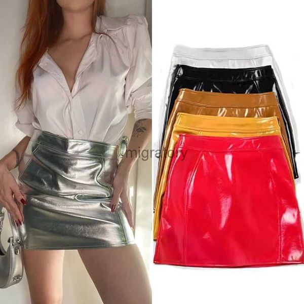 Jupes Skorts automne métallique PU cuir mini jupe taille haute minceur hanche Pack fermeture éclair a-ligne brillant court rouge argent vert YQ240223