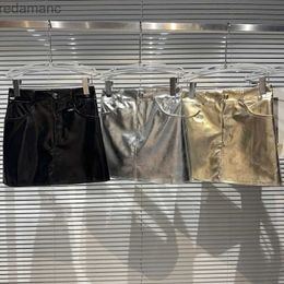 Jupes Skorts PREPOMP 2023 automne nouveauté couleur métallochrome brillant Pu Faux cuir court mince jupe moulante femmes GL625 240330