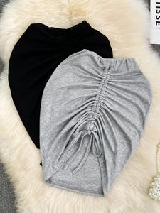 Faldas TIGENA Mini falda de tubo fruncida Sexy para mujer verano coreano sólido ajustado cintura alta pliegues Falda corta femenina gris negro 230327