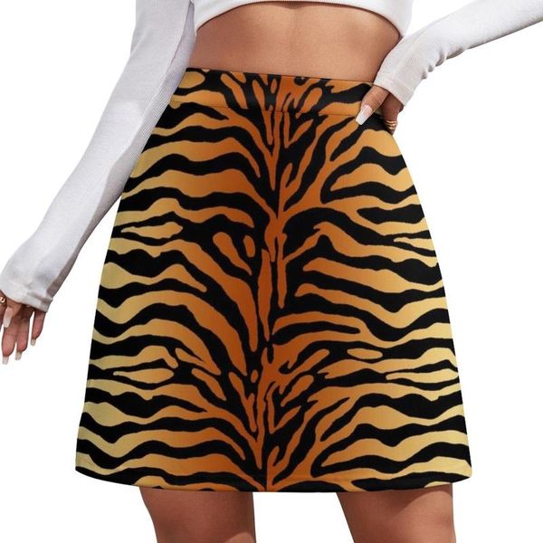 Jupes Tiger Stripes Animal Print In Deep Amber Black And Tan Mini Jupe Kawaii Pour Femme Robe Femme Été