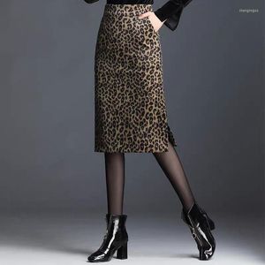 Jupes femmes imprimé léopard jupe mi-longue 2023 printemps automne taille haute sac hanche mince élégant fendu 4XL femme mode