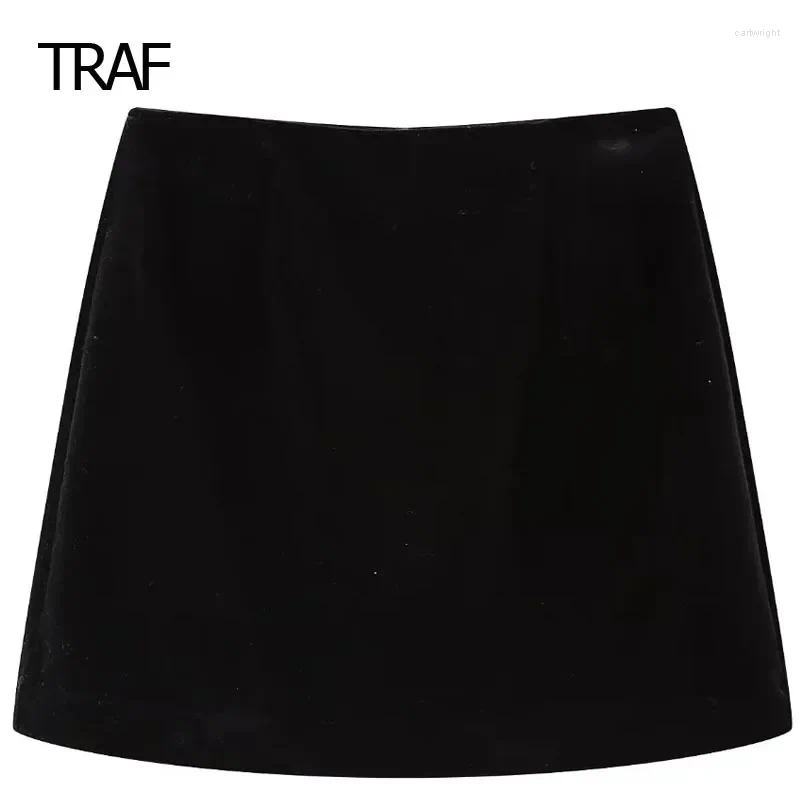 Saias femininas outono inverno mini saia de veludo preto meados de cintura volta zíper estilo coreano chique e elegante