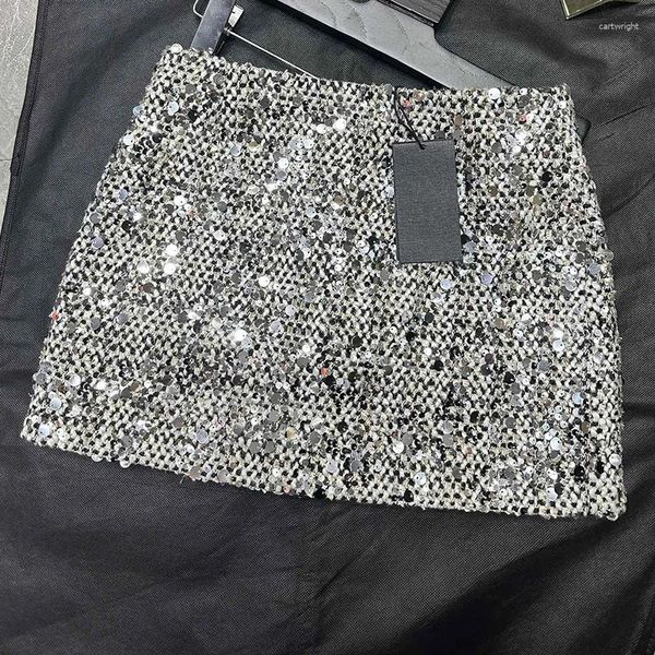 Jupes femmes taille haute paillettes mince qualité Sexy gris Mini sac hanche 2024 printemps été Y2K vêtements piste femme