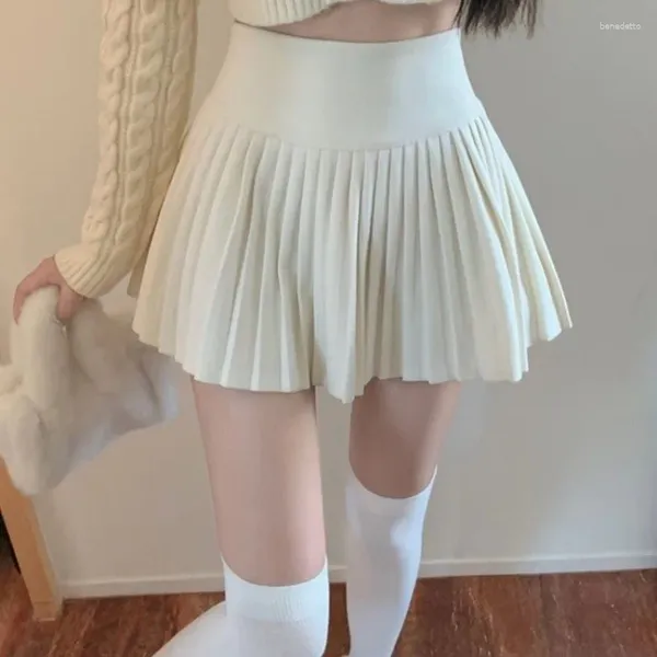Jupes Jupe plissée pour femmes Preppy Spring Autumn A-Line Slim Micro Outdoor Miniskirt coréen étudiant noir blanc Short