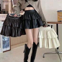 Rokken Vrouwen Korte Rok Effen Kleur Hoge Taille Taartrok Elegante Geplooide Zoom Losse Rok Vrijetijdskleding Koreaanse Stijl Kunstleer RokL231212