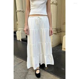 Jupes xingqing jupe de fée y2k vêtements femmes couleurs solides drawstring basse taille plissée des années 2000 long streetwear fluide