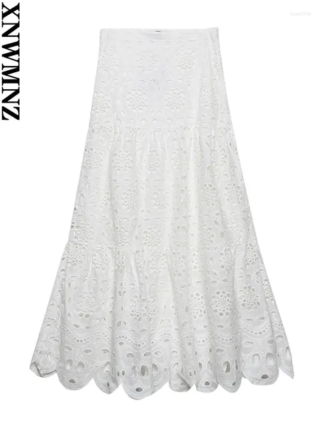 Jupes xnwmnz 2024 Femme d'été Fashion blanche Coton brodé à jupe longue jupe féminine