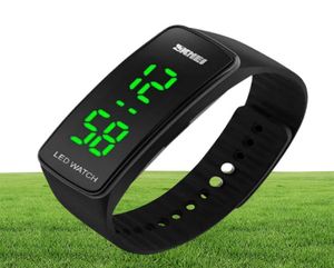 SKMEI 1119 LED digitaal horloge Outdoor activiteit siliconen band sporthorloge9564169