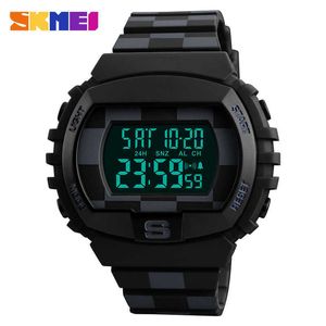 SKMEI Mannen Sporthorloges Multifunctionele Countdown Chrono Fashion Watch Waterdichte Digitale Horloges Relogio Masculino Q0524