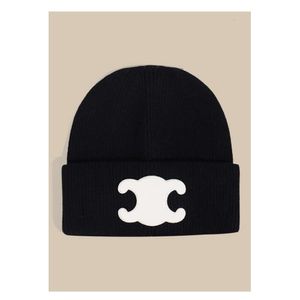 Skull Caps 2023 Femmes Bonnet Designer Hommes Bonnet tricoté Chapeau Automne et hiver Chaud Mode Style Chaud Bonnets Noirs