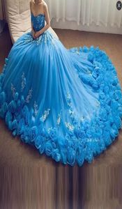 Sky Blue Lace Sweep Train Nouveau Design 2020 Robes de mariée robe de balle chérie Laceup Empire Tulle Tiered Jirts Flower Made8814046