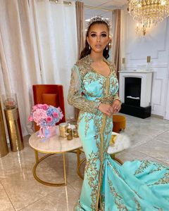 Sky Blue Marokkaanse Caftan Avondjurken Mermaid Lange Mouw Gouden Kant Applique met Sweep Trein Saoedi-Arabië Prom Dress