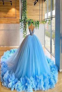 Hemelsblauwe Prinses Baljurk Quinceanera Jurken Kant Applicaties V-hals Sweet 16 Galajurk Feestkleding robes de demoiselle1773425