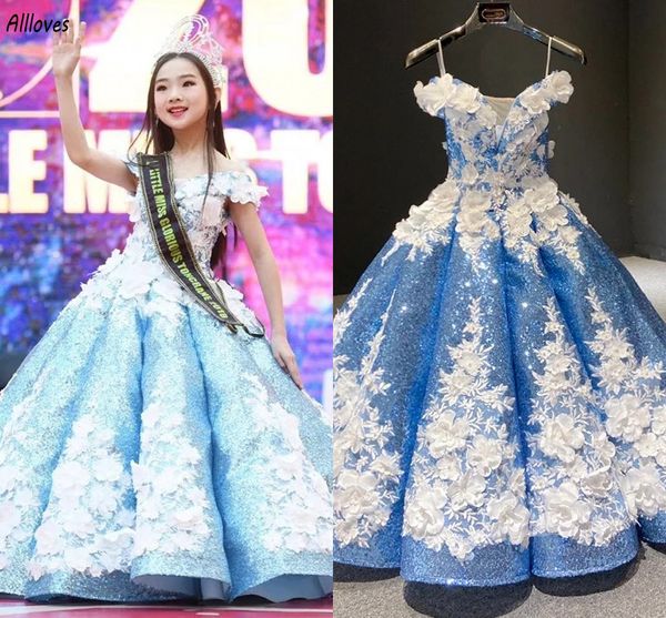 Vestidos del desfile de la niña con lentejuelas brillantes de color azul cielo Hermosas flores hechas a mano en 3D Ropa de fiesta formal para niños Vestidos de niña de las flores de boda Vestido de fiesta para niños pequeños CL2988