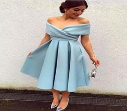 Vestidos de satén simples simples de Sky Blue Simple Aline Gown Formal Graduation Prom Vestir para mujeres Ruchadas Vestidos990909201