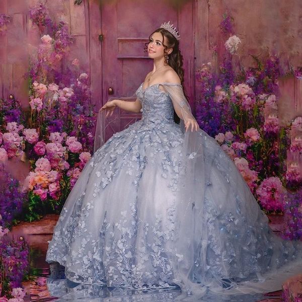 Bleu ciel Sweet 16 Quinceanera Robe avec Cape 2024 Hors Épaule Papillon Appliques Arc Princesse Robe De Soirée Robes De 15 Anos