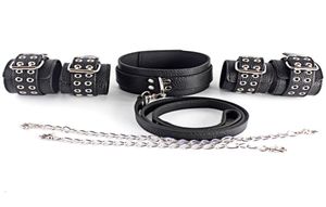 Collier d'esclave Jouets BDSM Restrictions de bondage Menottes en cuir Kit de jouets sexuels pour adultes Poignets de cheville Manilles Poignets de bondage Costume Bondage Gea9450116