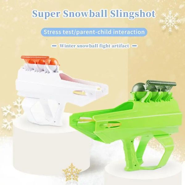 Sledding Snowball Shooter Round Snowball Shaper y Lanzador Launcher Snowball Blasters reutilizables juguetes de pelea de nieve de invierno para 231101