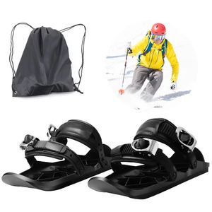 Bottes de ski de snowboard d'hiver en luge Pieds de neige imperméables à fixer aux bottes avec fixations Taille unique pour skieur Chaussures de ski portables 231124