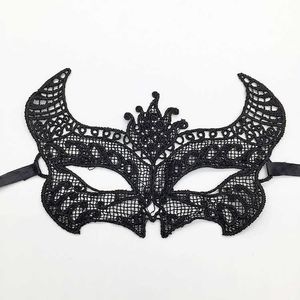 Masques de sommeil Femme Dentelle Sexy Cosplay Jouet Costumes Fête Discothèque Reine Papillon Masque Pour Les Yeux Des Animaux pour Femmes Robe De Soirée 2N001 J230602