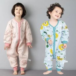 Slaapzakken Babyslaapzak met voeten voor kinderen Winterslaapzak voor baby's Kinderen Babyslaapzak met benen Saco De Dormir Infantil 231129