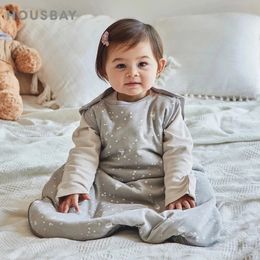 Slaapzakken voor baby's van 0-24 maanden Anti-kickdeken Babydekbed Nachtkleding 2.5Tog Sterrenprint Lente 100% katoenen vest Slaapzakken 240305