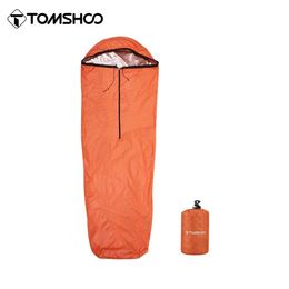 Sacs de couchage Tomshoo sac d'urgence léger imperméable à l'eau équipement de survie thermique pour les fournitures de camp de randonnée en plein air 231202